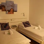 Moderne Stilvolle Wohnung Im Herzen Muenchens