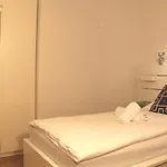Moderne Stilvolle Wohnung Im Herzen Muenchens
